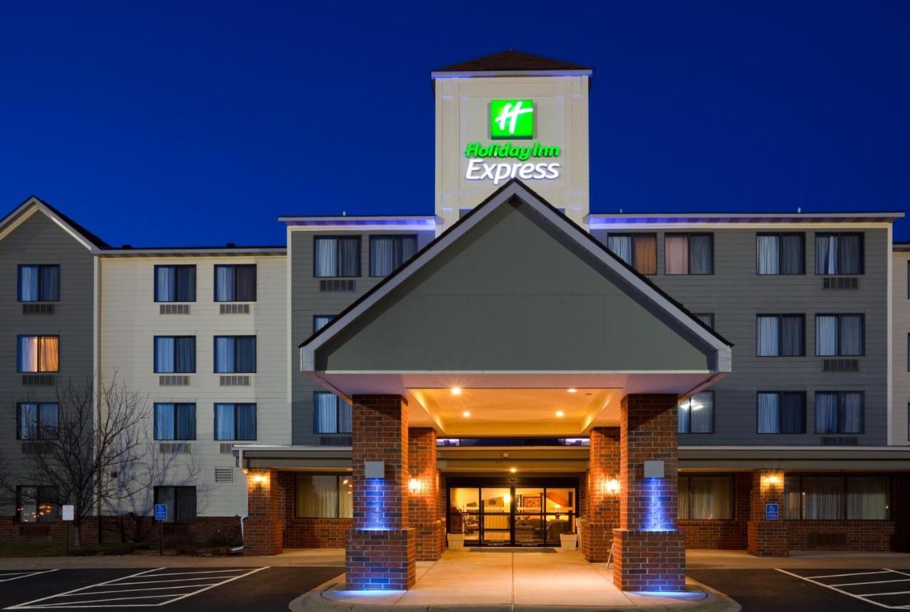 Holiday Inn Express Hotel & Suites Coon Rapids - Blaine Area, An Ihg Hotel Kültér fotó
